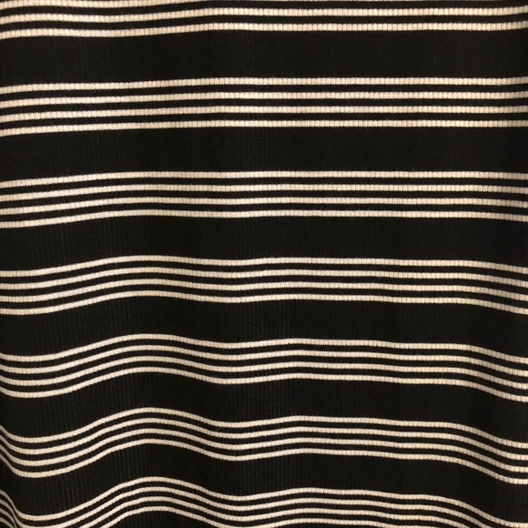 MAGAZINE NWT cold shoulder fitted striped dress - Picture 4 of 8